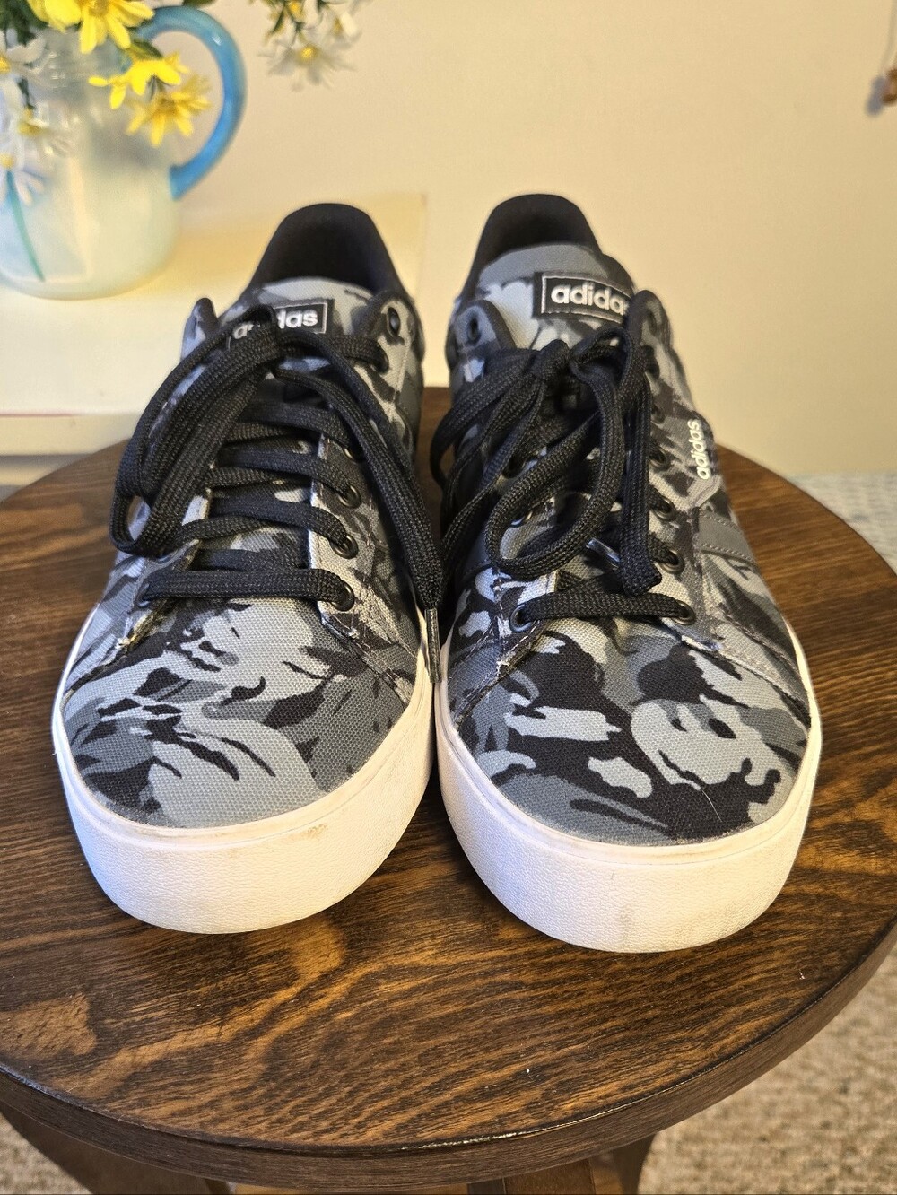 Adidas Daily 3.0 Skateboarding Shoes Sneakers - Picture 3 of 9